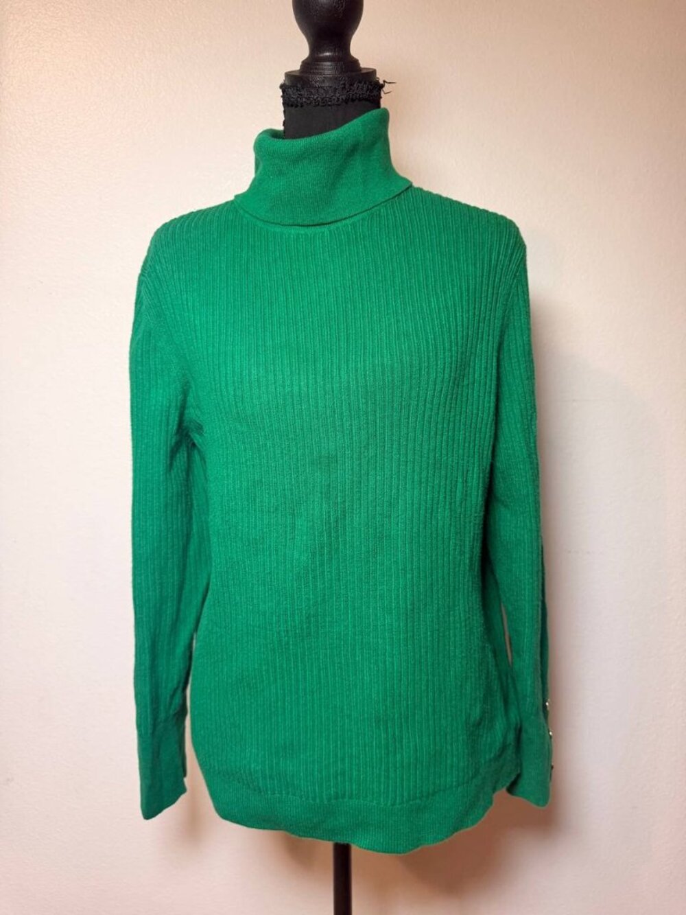 Talbots Kelly Green Ribbed Turtleneck Sweater Button Cuff Preppy Old Money L
